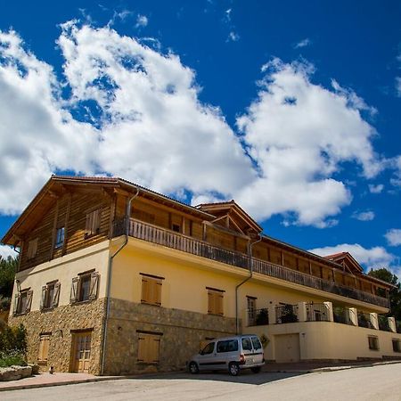 Гостевой дом Aras Rural Aras De Los Olmos Экстерьер фото