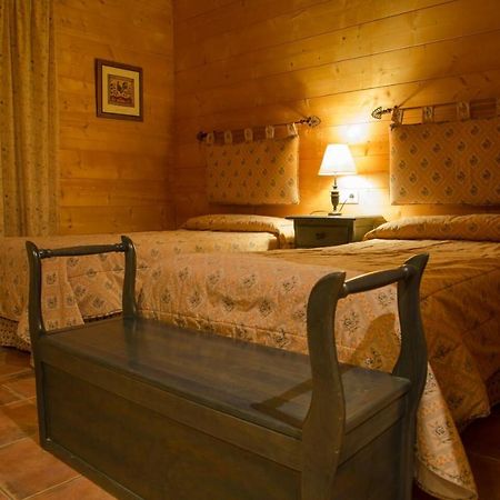 Гостевой дом Aras Rural Aras De Los Olmos Экстерьер фото